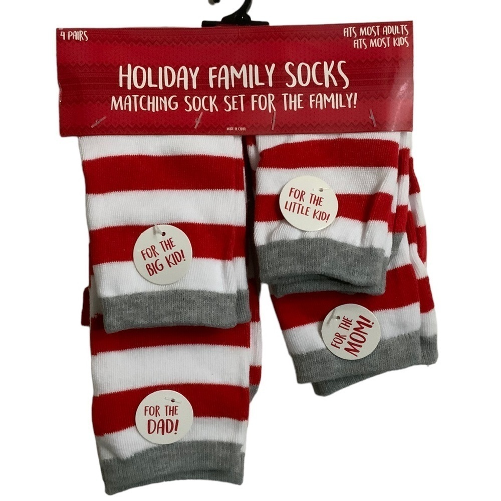 Holiday Family Christmas Socks Entire Family Socks 4 Pack - Picture 9 of 16